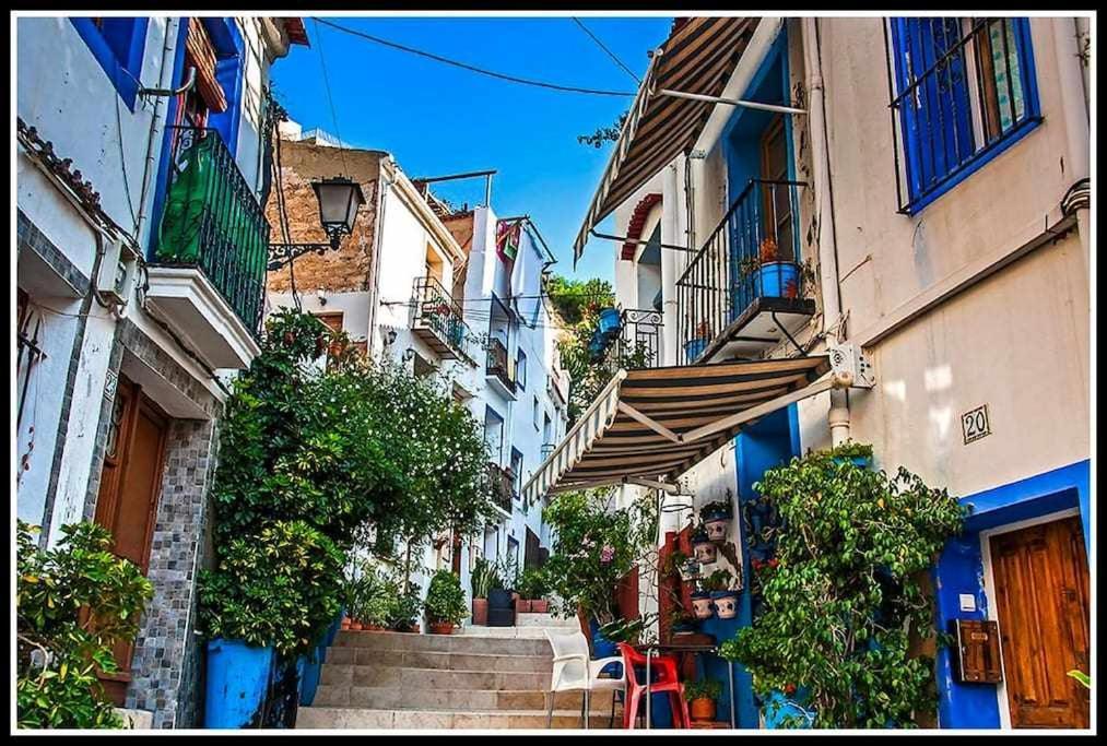 Plaza Carmen A 500M De Playa Historic Centre Apartment อาลิกันเต ภายนอก รูปภาพ